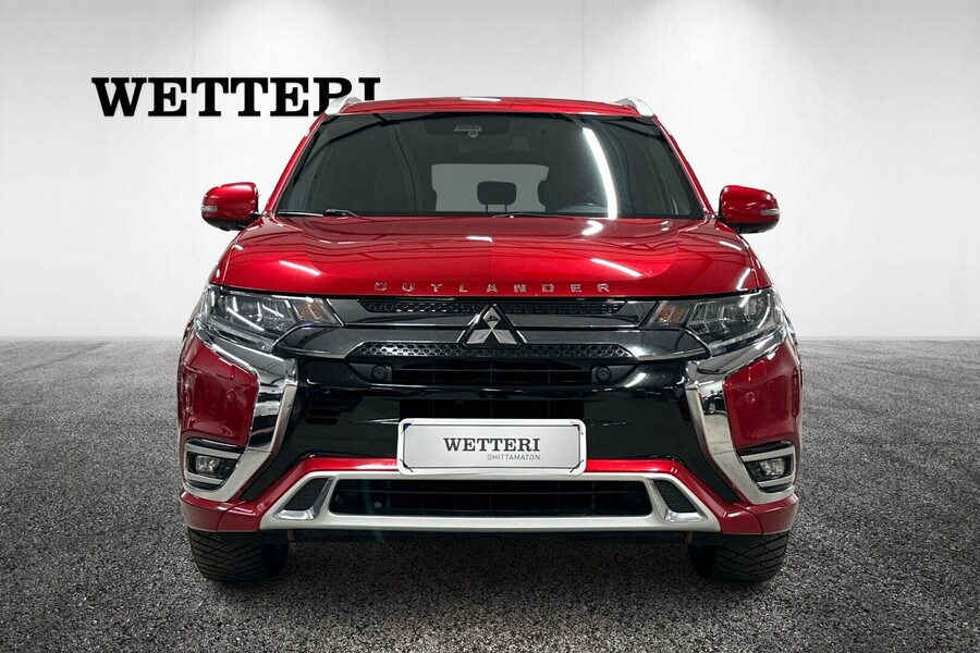 Mitsubishi Outlander PHEV vaihtoauto