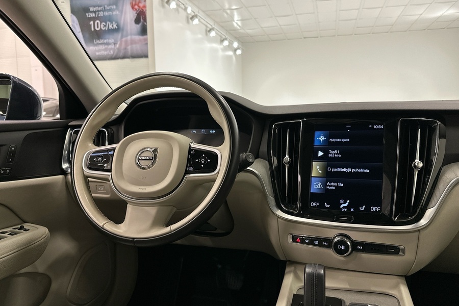 Volvo V60 Cross Country vaihtoauto