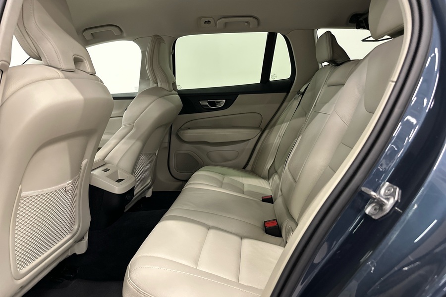 Volvo V60 Cross Country vaihtoauto