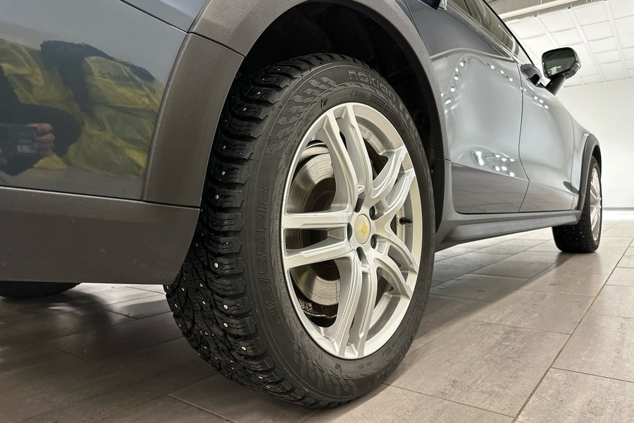 Volvo V60 Cross Country vaihtoauto