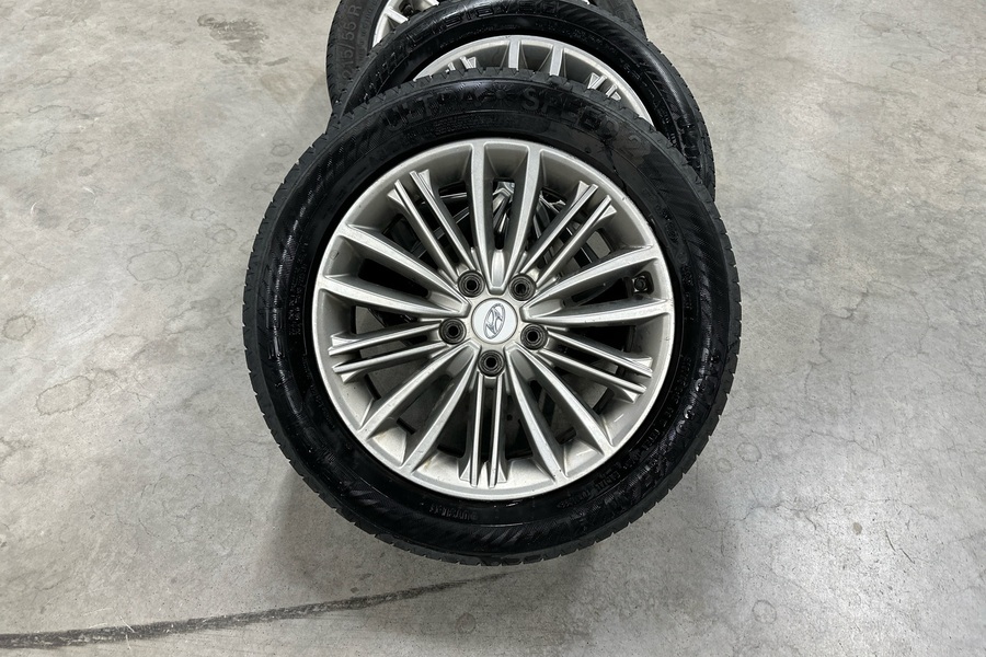 Hyundai Kona vaihtoauto