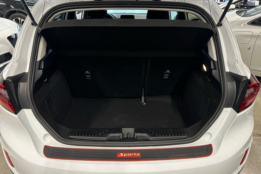Ford Fiesta vaihtoauto