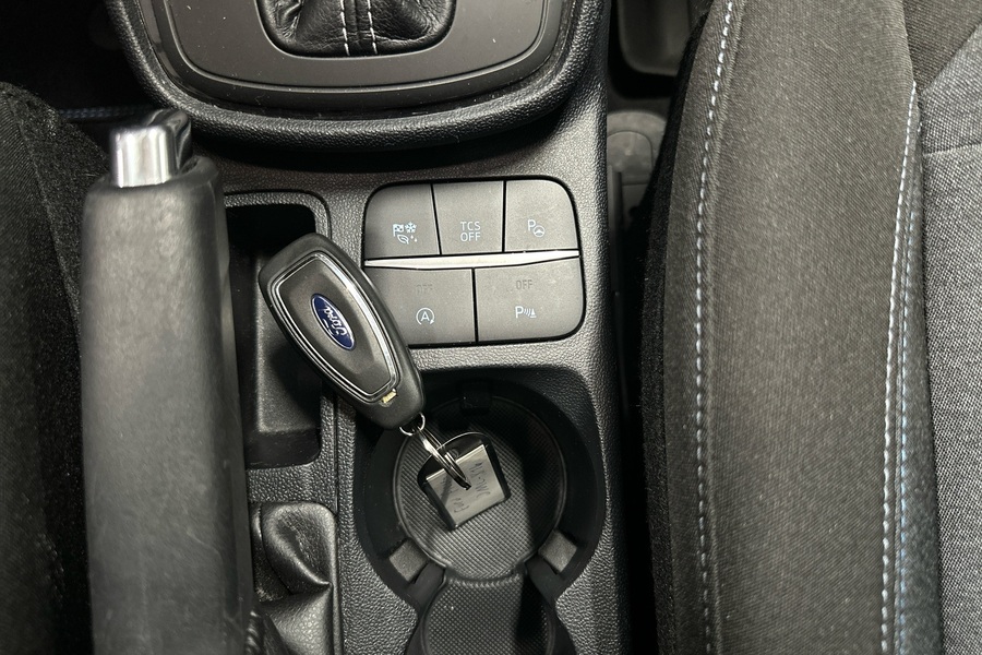 Ford Fiesta vaihtoauto