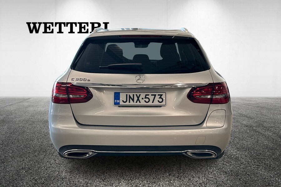 Mercedes-Benz C vaihtoauto