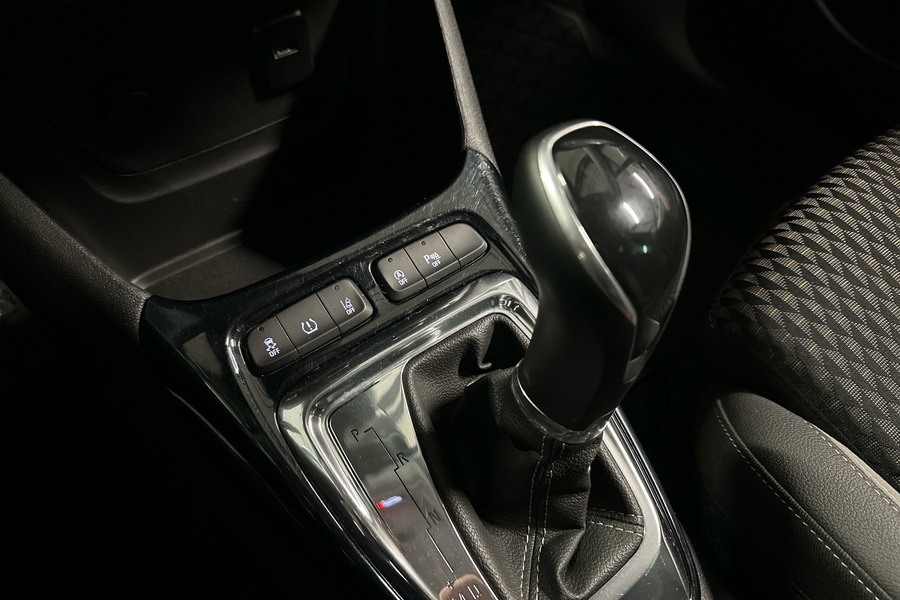 Opel Crossland X vaihtoauto