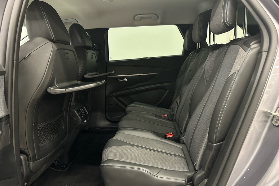 Peugeot 5008 vaihtoauto