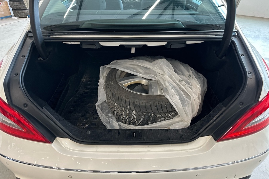 Mercedes-Benz CLS vaihtoauto