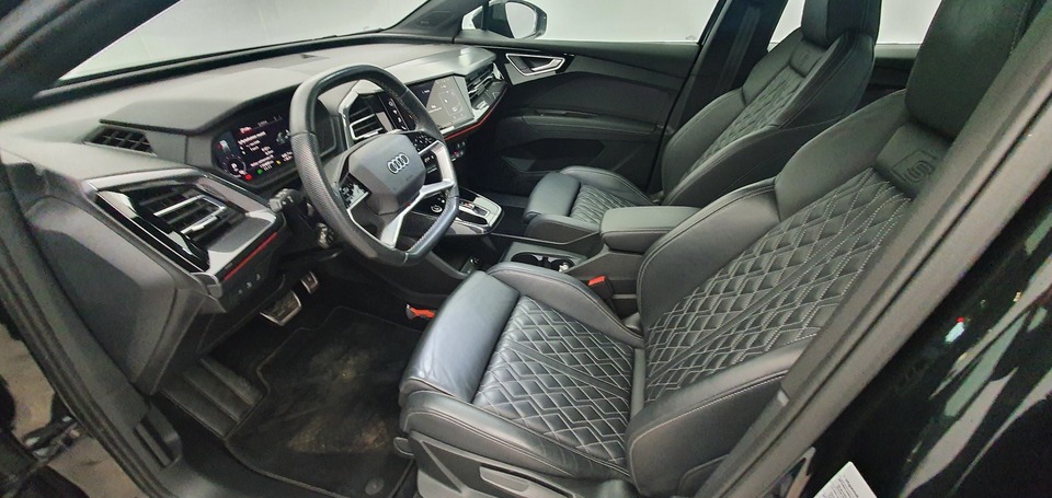 Audi Q4 e-tron vaihtoauto