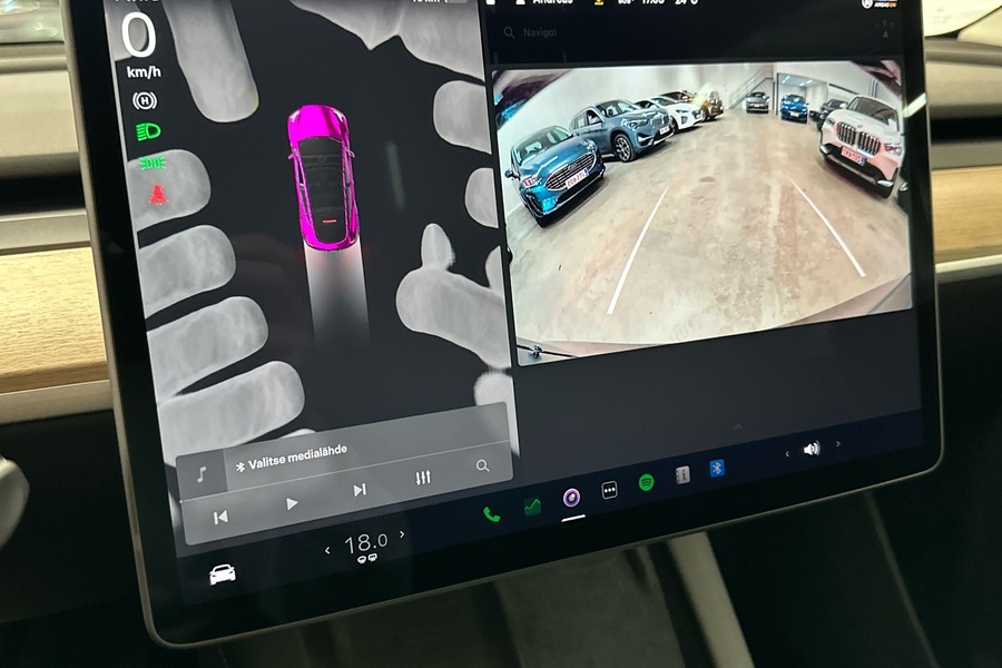 Tesla Model Y vaihtoauto