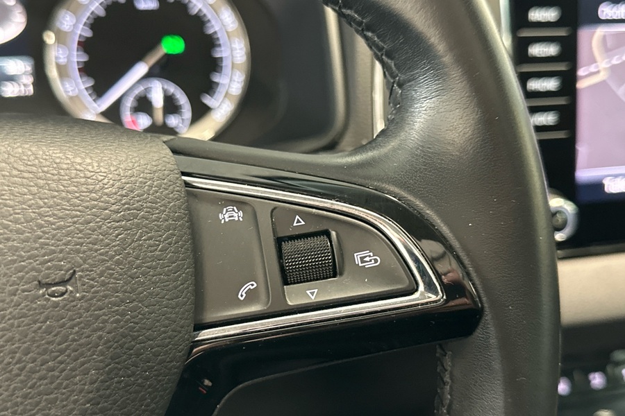 Skoda Karoq vaihtoauto