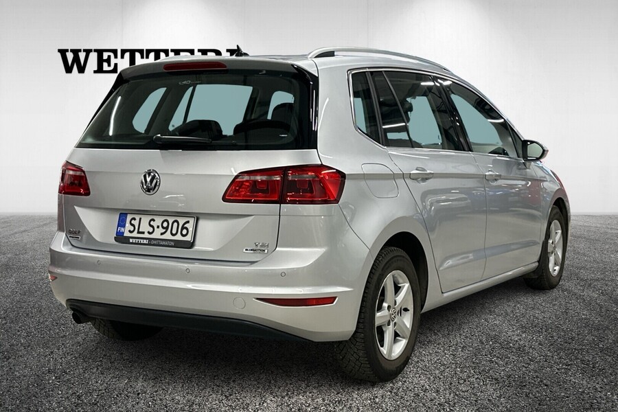 Volkswagen Golf Sportsvan vaihtoauto