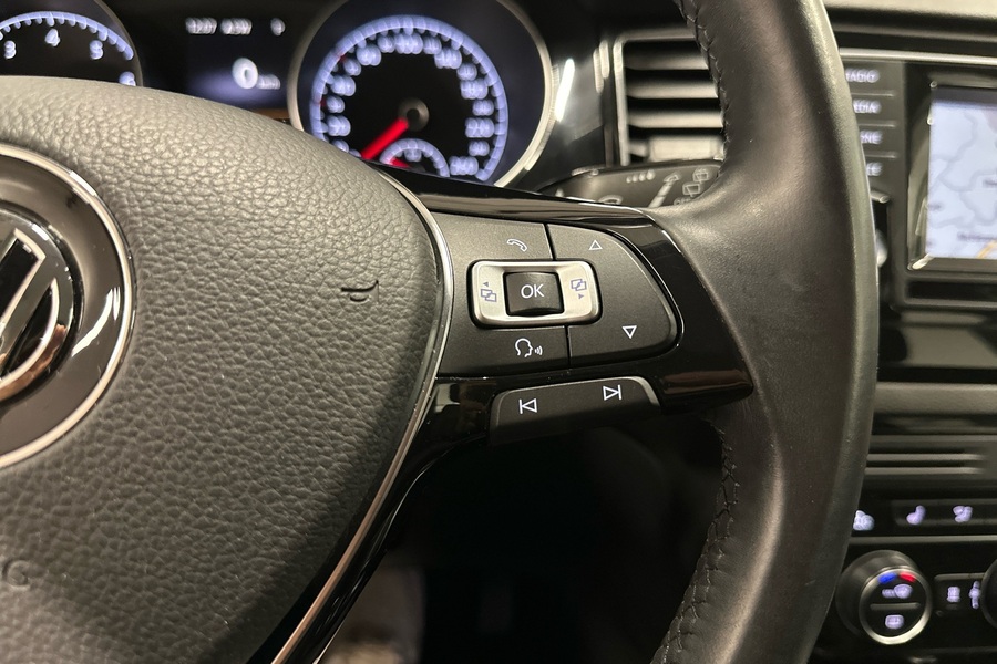 Volkswagen Golf Sportsvan vaihtoauto