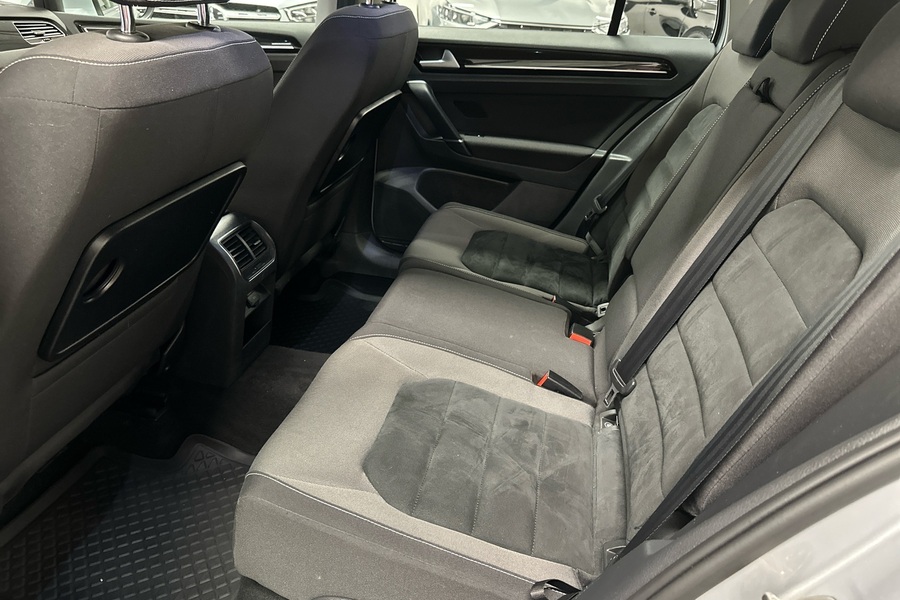 Volkswagen Golf Sportsvan vaihtoauto