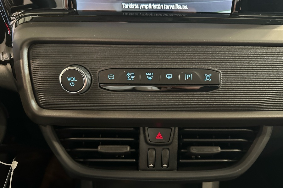 Ford Transit Courier vaihtoauto