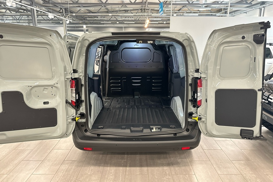 Ford Transit Courier vaihtoauto