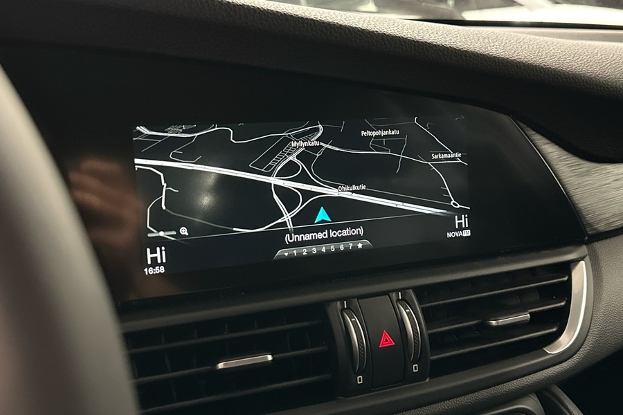 Alfa Romeo Giulia vaihtoauto