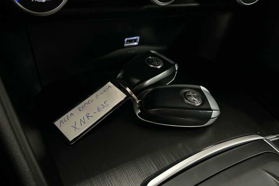 Alfa Romeo Giulia vaihtoauto