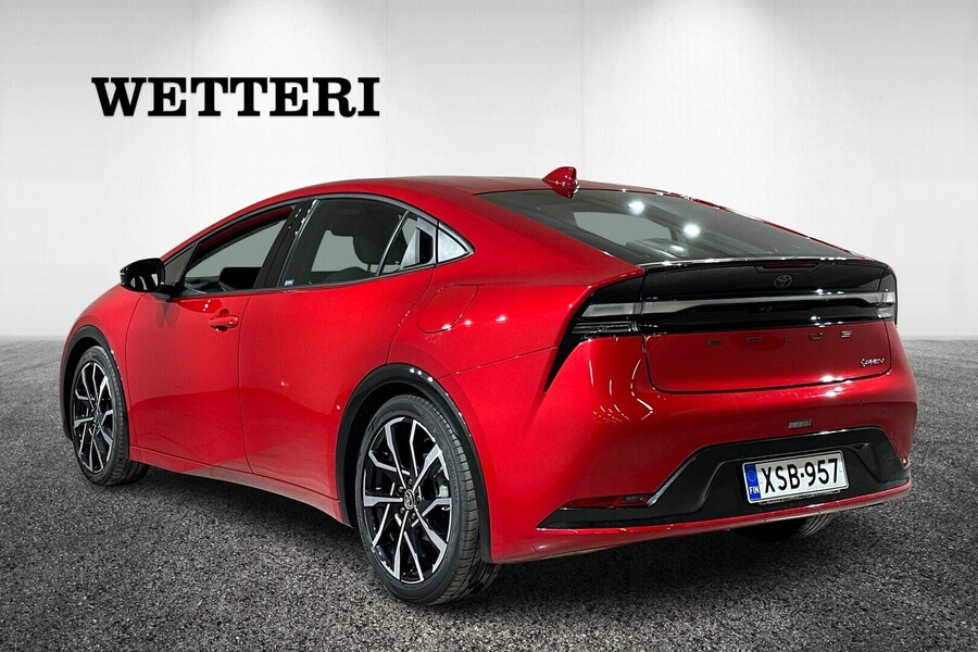 Toyota Prius Plug-in vaihtoauto