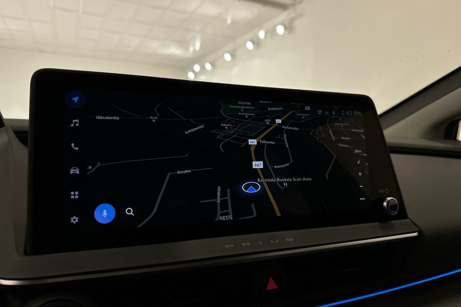 Toyota Prius Plug-in vaihtoauto