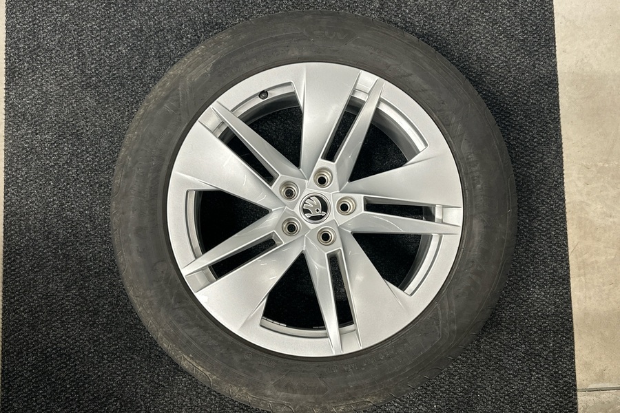 Skoda Enyaq vaihtoauto