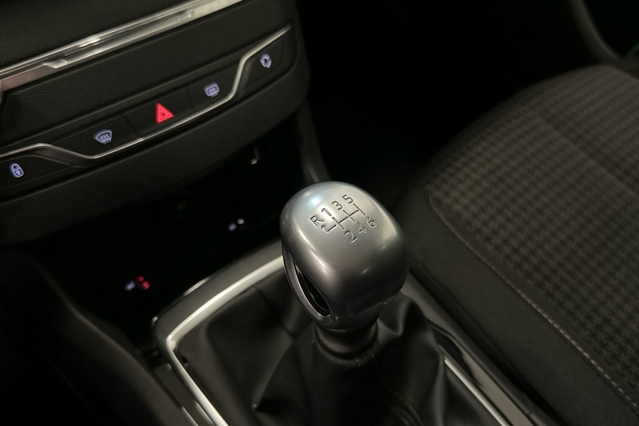 Peugeot 308 vaihtoauto