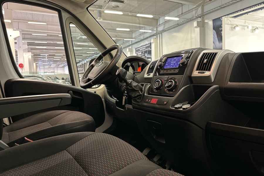 Opel Movano vaihtoauto