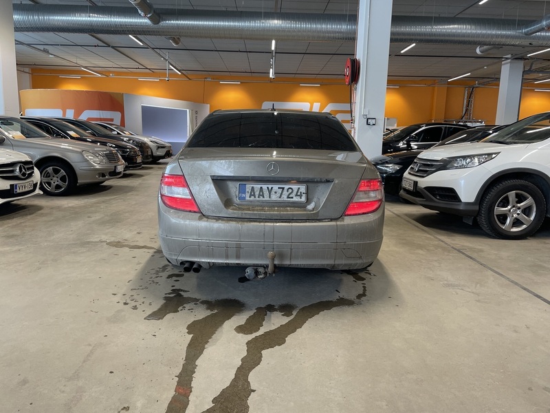 Mercedes-Benz C vaihtoauto