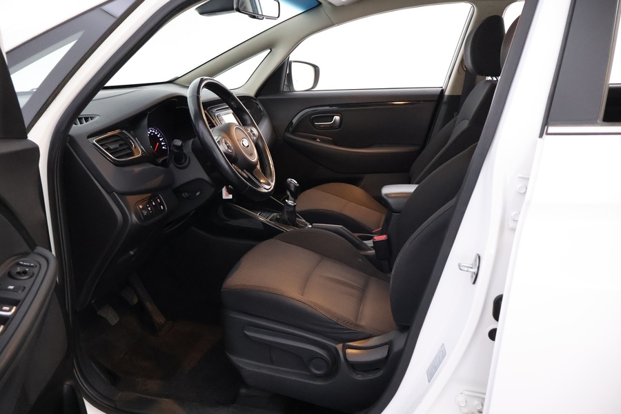 Kia Carens vaihtoauto