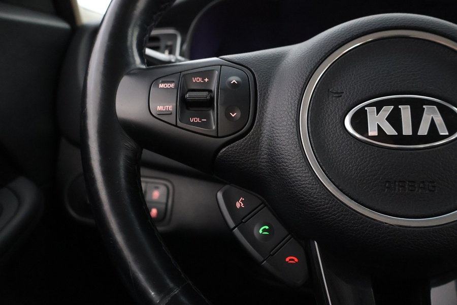 Kia Carens vaihtoauto