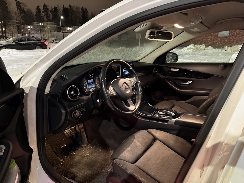 Mercedes-Benz C vaihtoauto