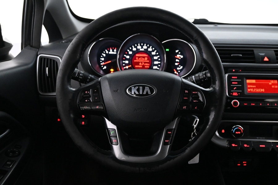 Kia Rio vaihtoauto