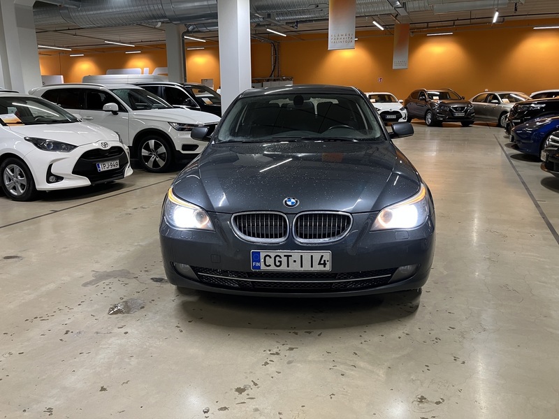 BMW 523 vaihtoauto