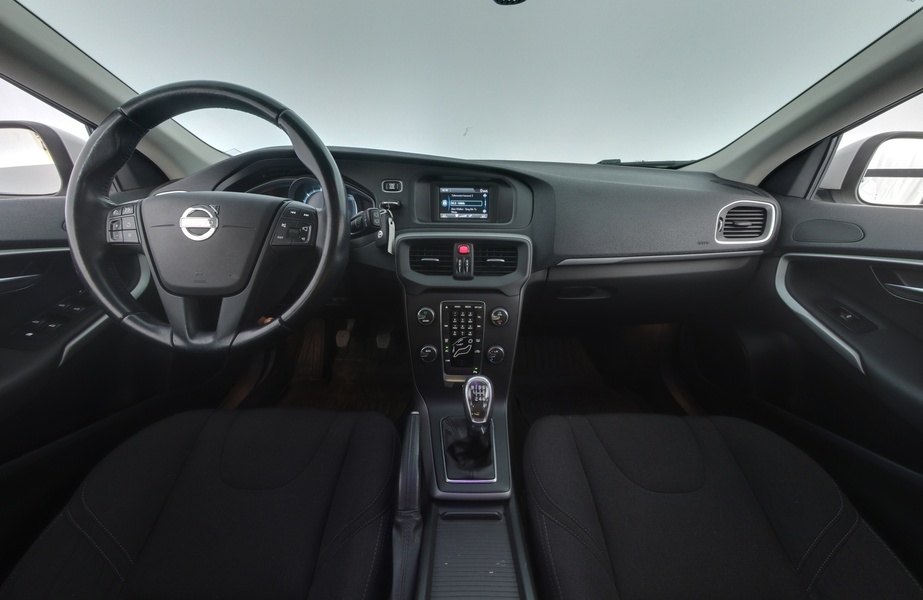 Volvo V40 vaihtoauto