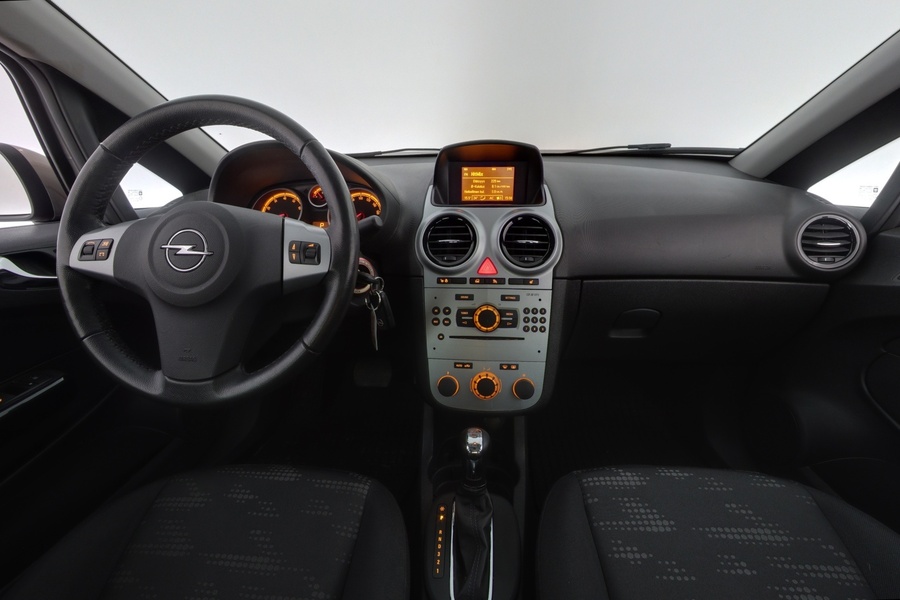 Opel Corsa vaihtoauto