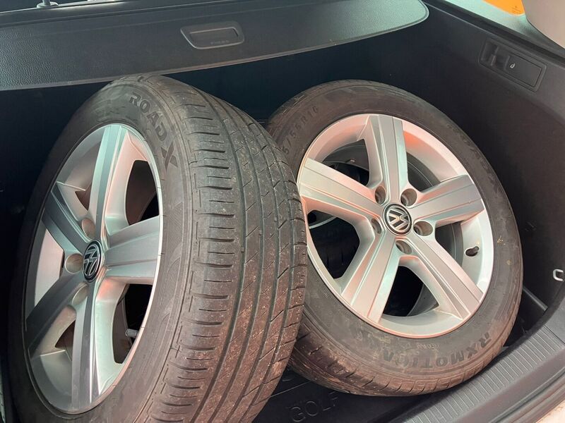 Volkswagen Golf vaihtoauto