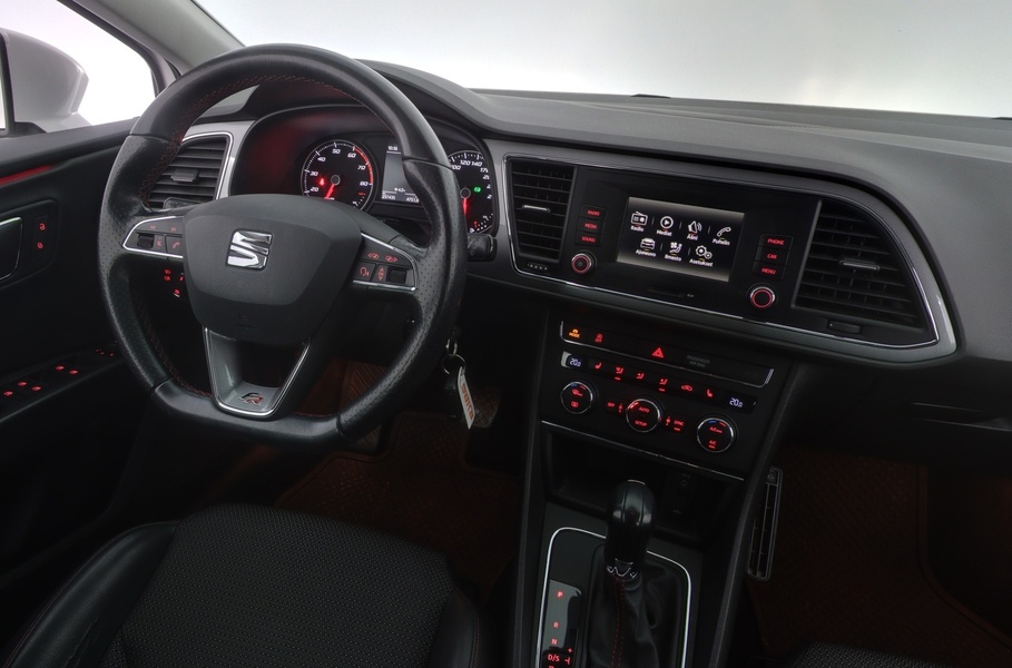 SEAT Leon ST vaihtoauto