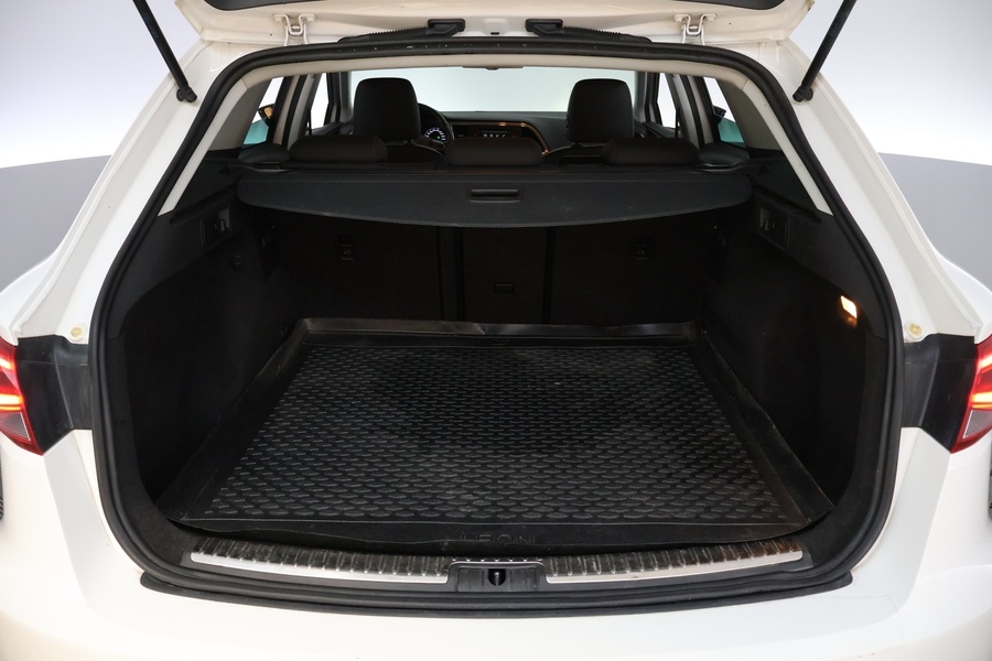 SEAT Leon ST vaihtoauto