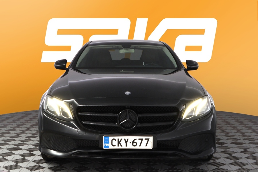 Mercedes-Benz E vaihtoauto