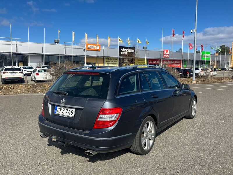 Mercedes-Benz C vaihtoauto