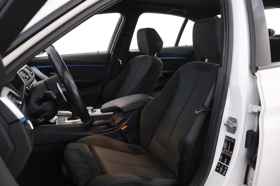 BMW 330 vaihtoauto