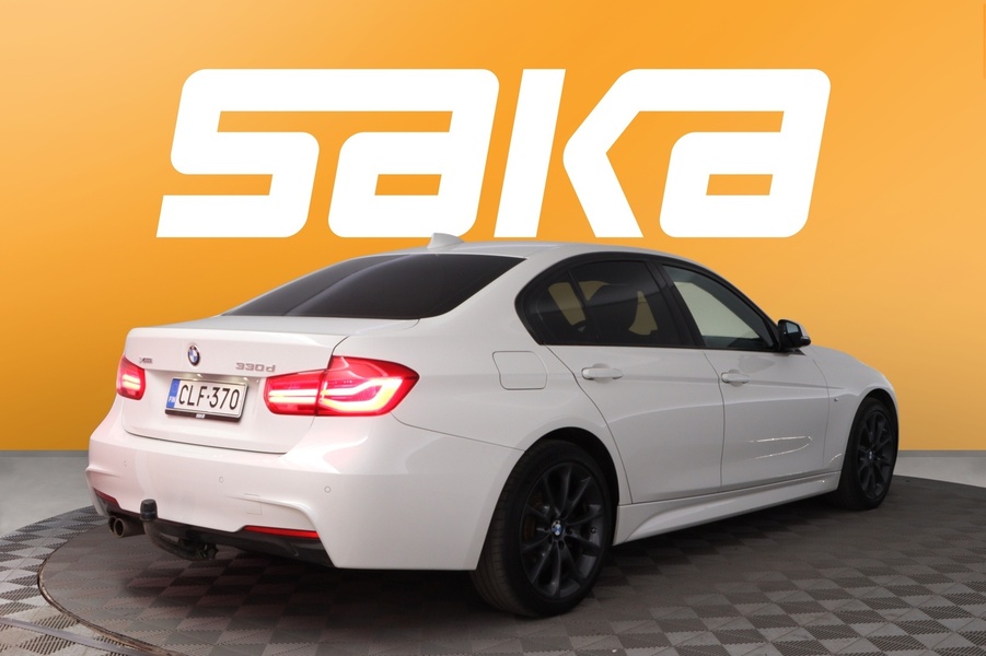 BMW 330 vaihtoauto