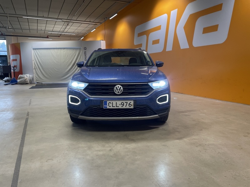 Volkswagen T-Roc vaihtoauto