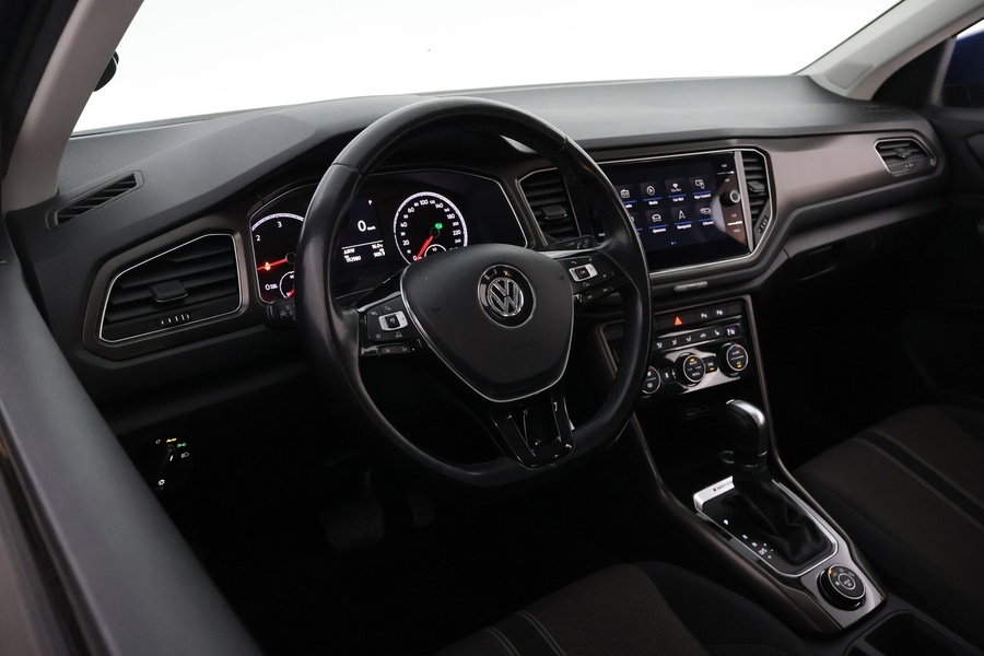 Volkswagen T-Roc vaihtoauto