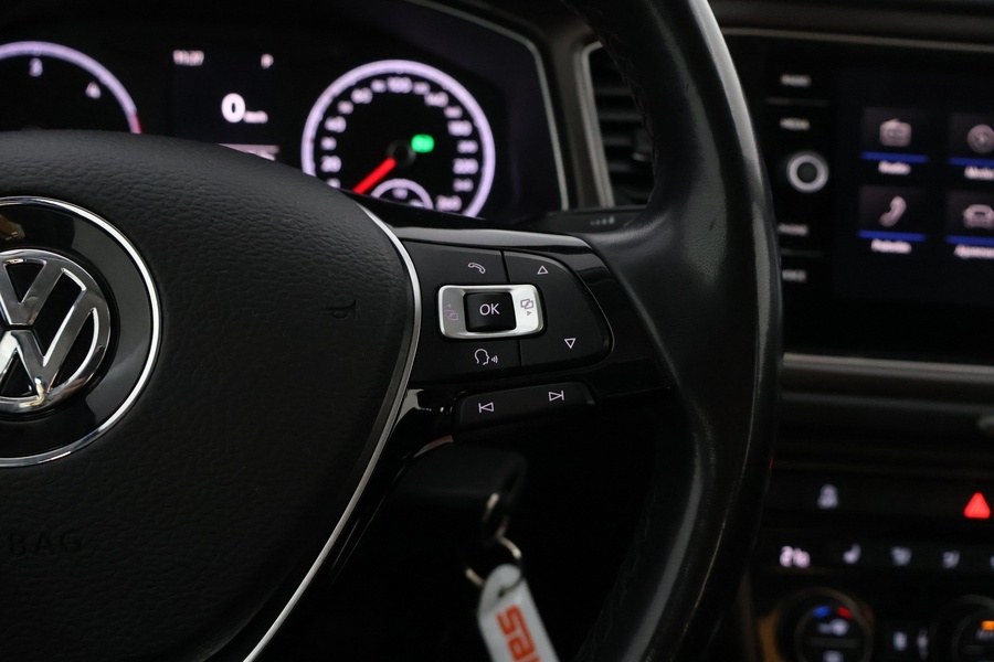 Volkswagen T-Roc vaihtoauto