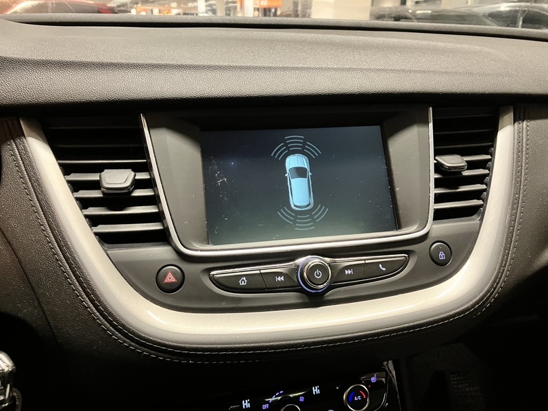 Opel Grandland X vaihtoauto