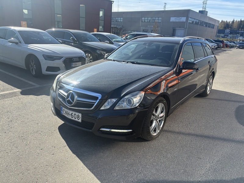 Mercedes-Benz E vaihtoauto