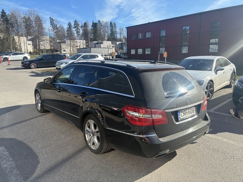 Mercedes-Benz E vaihtoauto