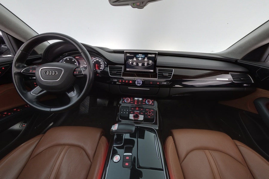 Audi A8 vaihtoauto