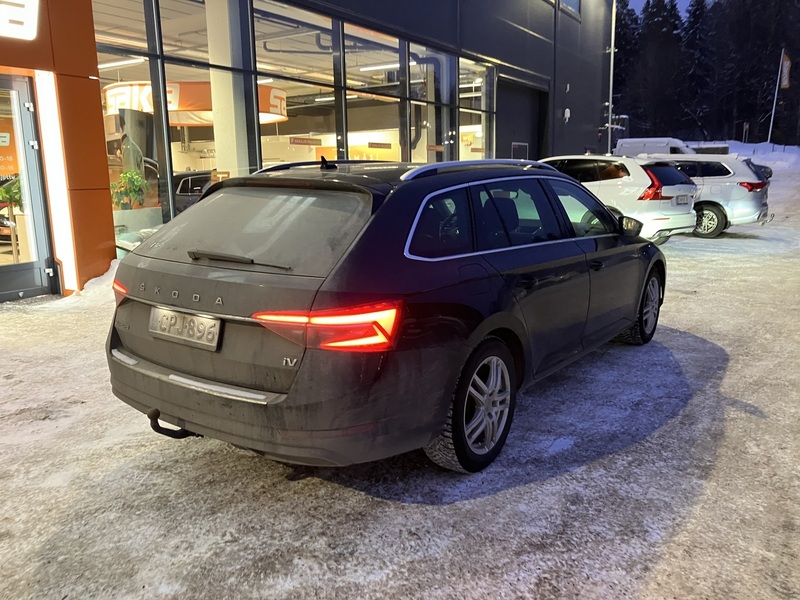 Skoda Superb vaihtoauto