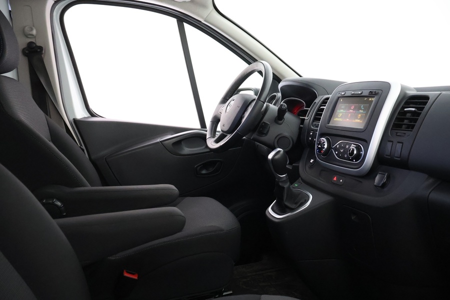 Renault Trafic vaihtoauto